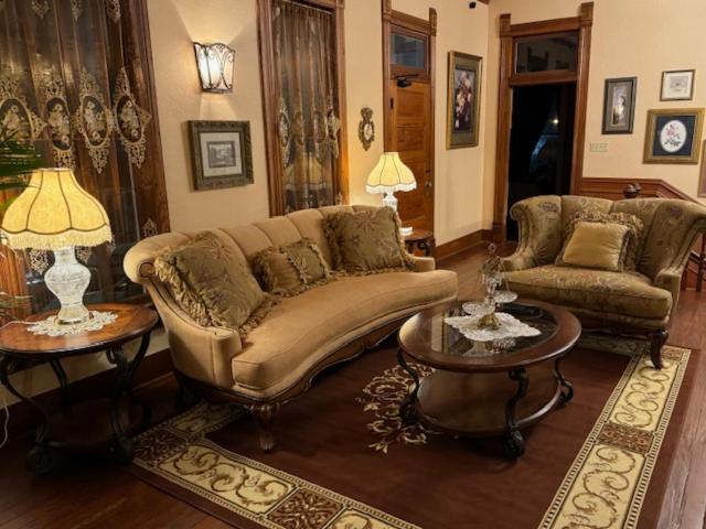 Madisonville Woodbine Inn And Restaurant מראה חיצוני תמונה